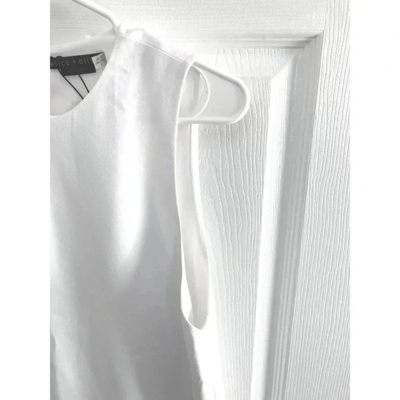 Alice + Olivia I M - Picture 4 of 13